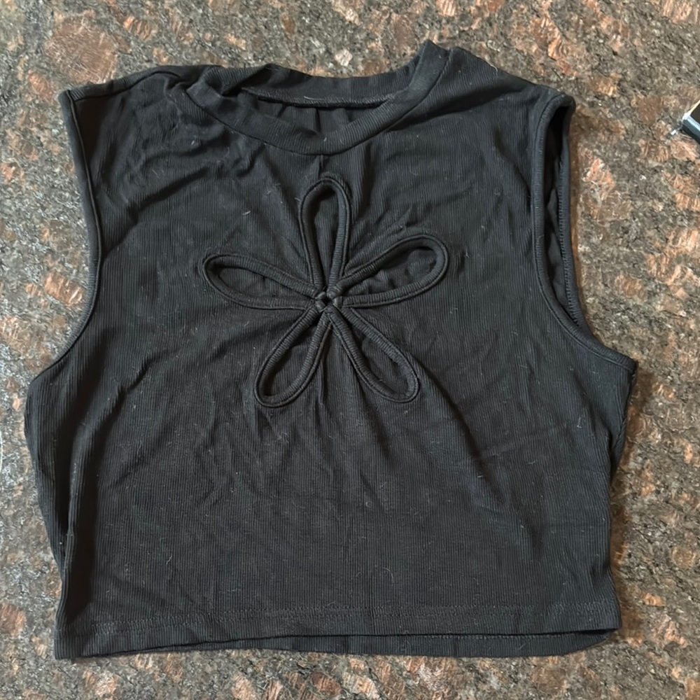 SHEIN Black Muscle Tee Crop Cut Out